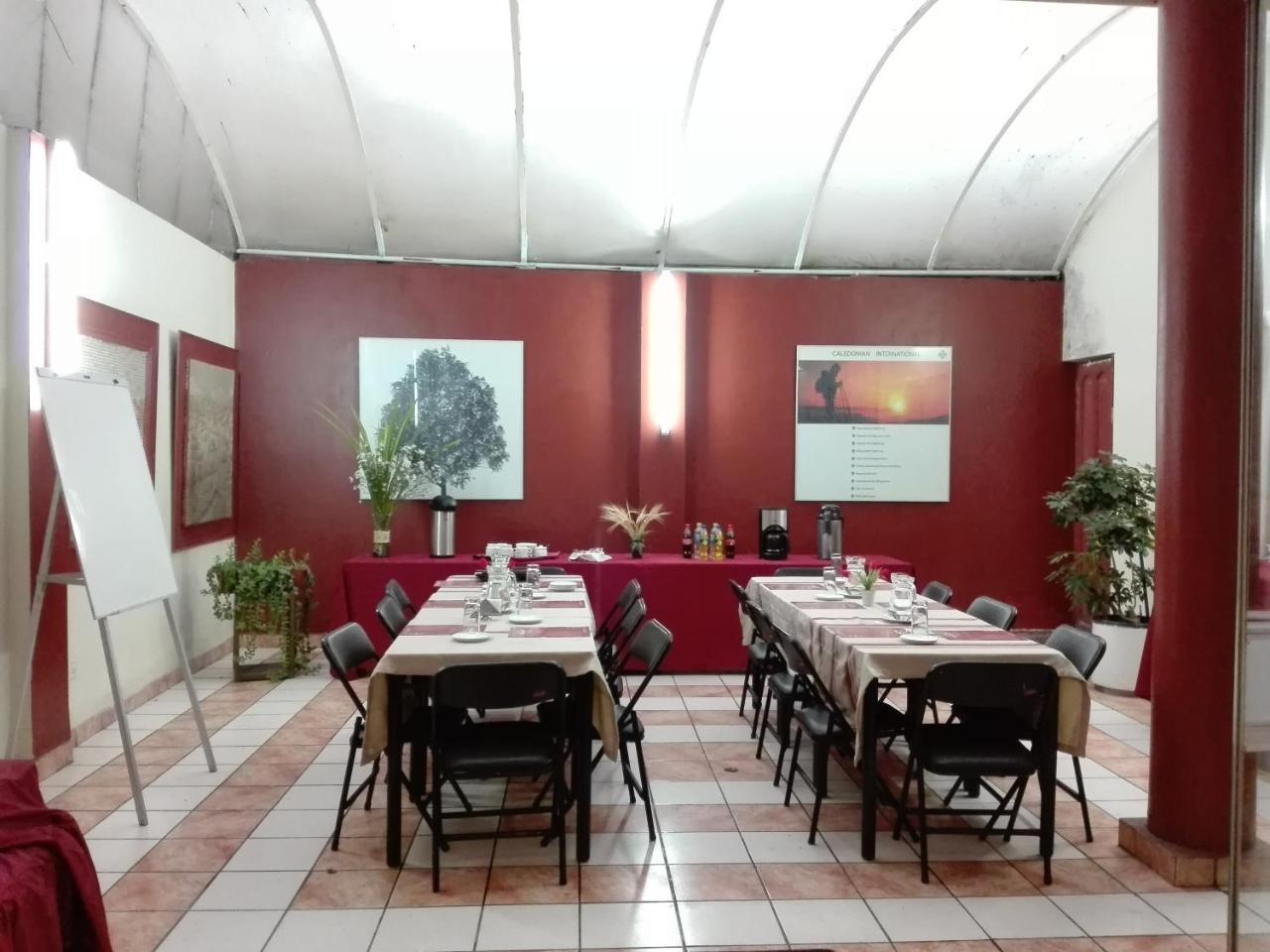 Los Q'Eros Lima Exterior foto